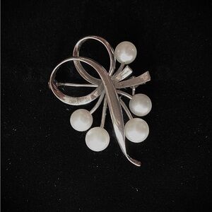 Vintage 1960's Mikimoto Sterling Silver Brooch with Five 6.35 mm Akoya Pearls
